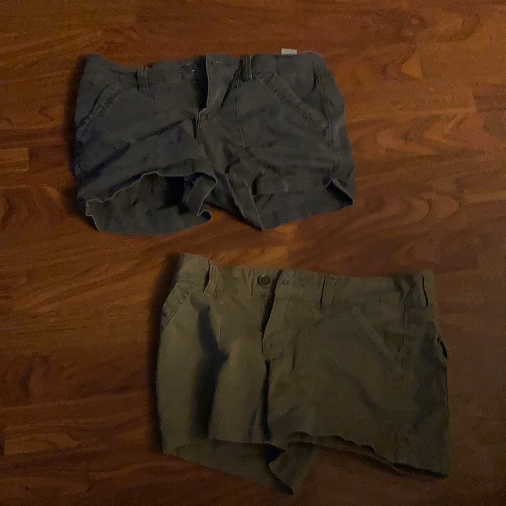 Size 5 army shorts